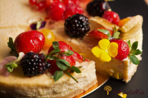 Slice of Cheese Cake With Fresh Fruit